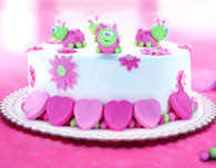 Tálcák Csipkeszélű kerek fehér műanyag tálcák